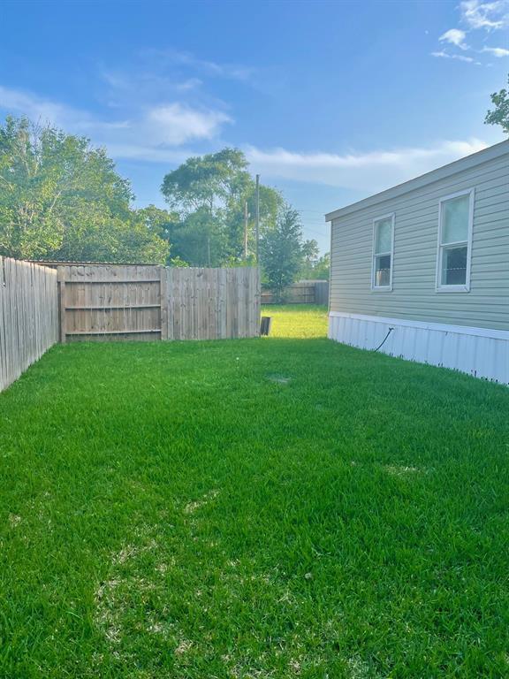 24610 Needham Rd in Porter, TX - Building Photo - Building Photo