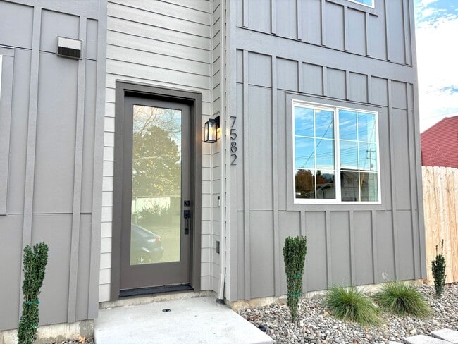 property at 7582 N Alma Ave