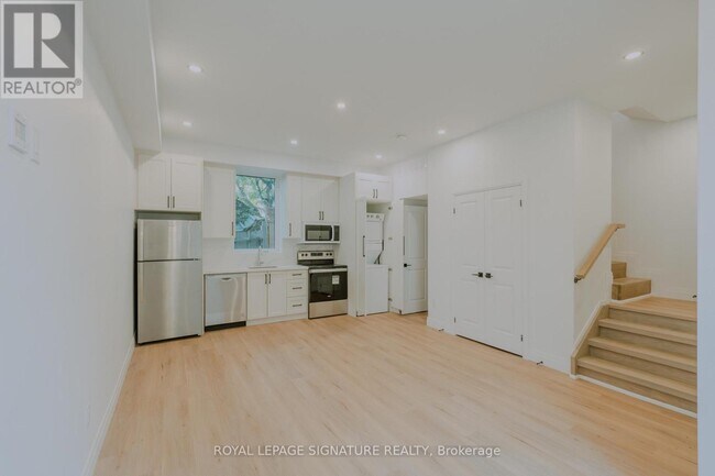 56 Hartley Ave in Toronto, ON - Building Photo - Building Photo