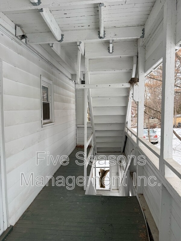 384 St Paul St in Burlington, VT - Building Photo - Building Photo