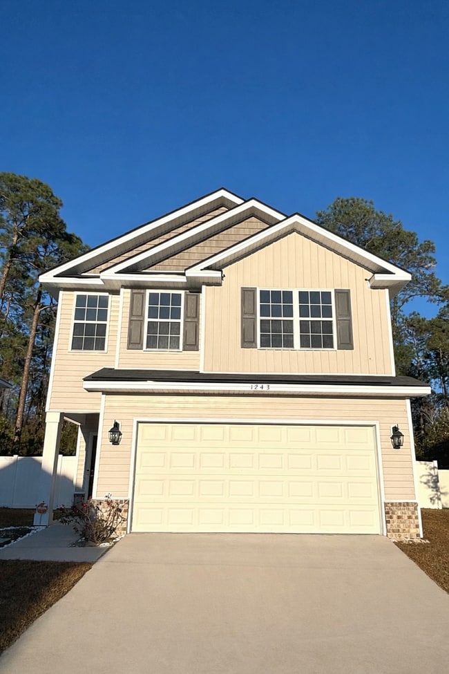 1243 Cypress Fall Cir