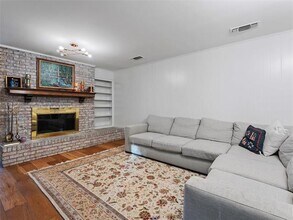 1312 Oak Glen Trail in Arlington, TX - Building Photo - Building Photo