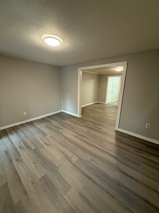 property at 1624 S Sunrise Dr