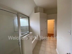 325 Mossy Springs Dr in Oakland, TN - Building Photo - Building Photo