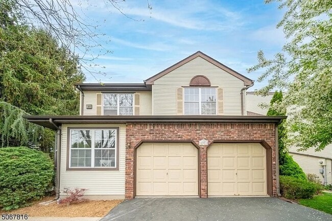 property at 2301 Vroom Dr