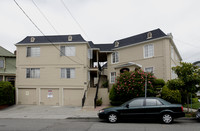 151-155 Athol Ave in Oakland, CA - Foto de edificio - Building Photo