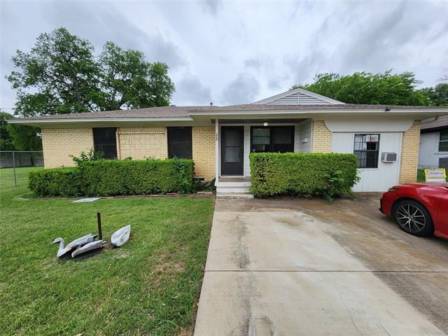 property at 843 Harbor Dr