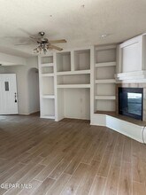 6026 Becca Dr in Santa Teresa, NM - Foto de edificio - Building Photo
