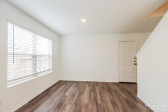 21972 Juniper Crossing Dr in Roman Forest, TX - Building Photo - Building Photo