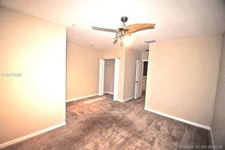 2842 SW 81st Ave-Unit -13B in Miramar, FL - Building Photo - Building Photo