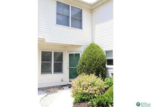 163 Lindfield Cir in Macungie, PA - Building Photo - Building Photo