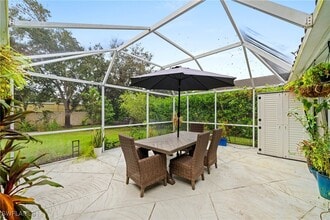 8139 Las Palmas Way in Naples, FL - Building Photo - Building Photo