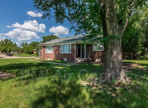 6127 E Boston St in Wichita, KS - Building Photo - Building Photo
