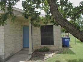 503 Tablerock Cir in Leander, TX - Building Photo