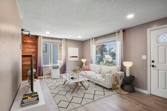 5424 N Oak St in Spokane, WA - Building Photo - Building Photo