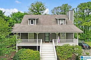 1444 Berry Rd in Birmingham, AL - Building Photo