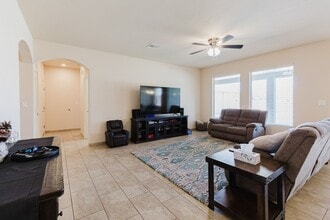 1075 La Bajada Dr in Alamogordo, NM - Building Photo - Building Photo