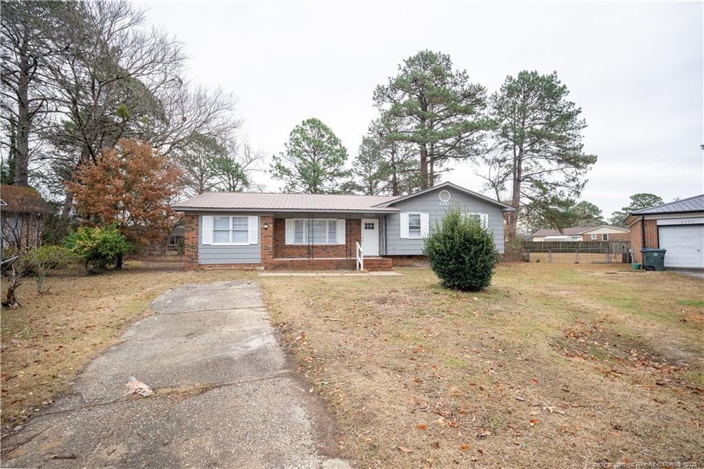 6301 Brussels Ct in Fayetteville, NC - Building Photo