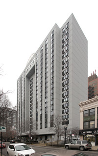 Towers Condominium in Chicago, IL - Foto de edificio - Building Photo