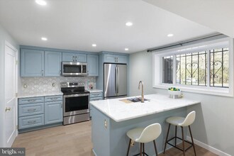 1401 S Greenbrier St in Arlington, VA - Building Photo - Building Photo
