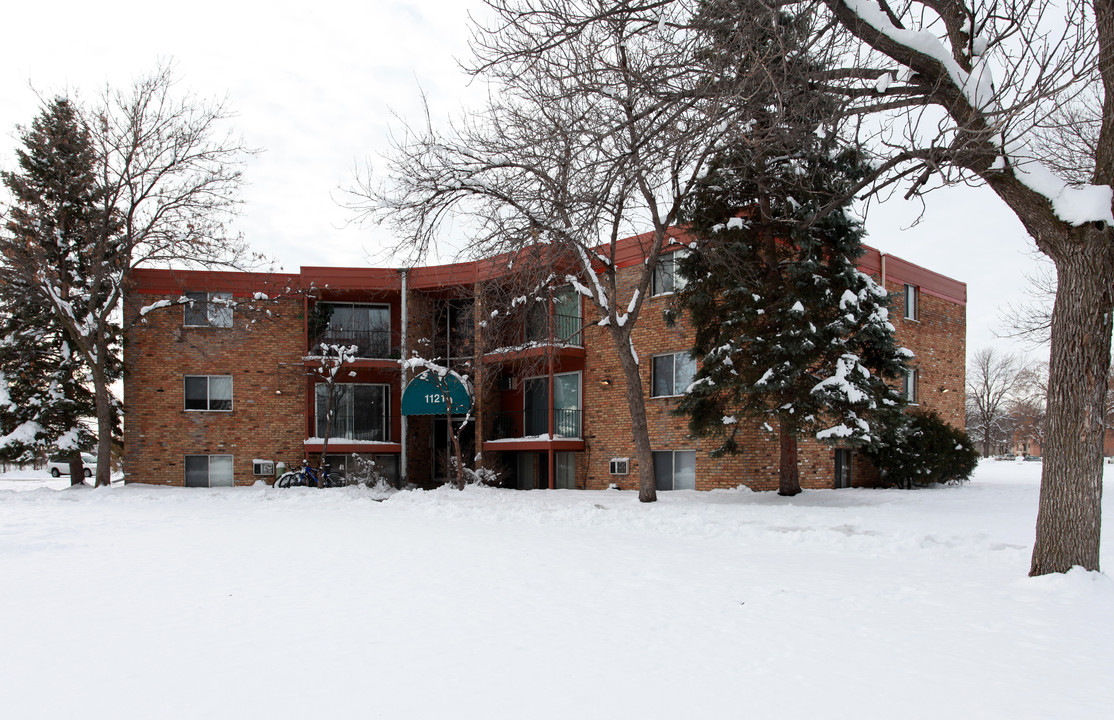 Brookside Manor Apartments in Minneapolis, MN - Building Photo