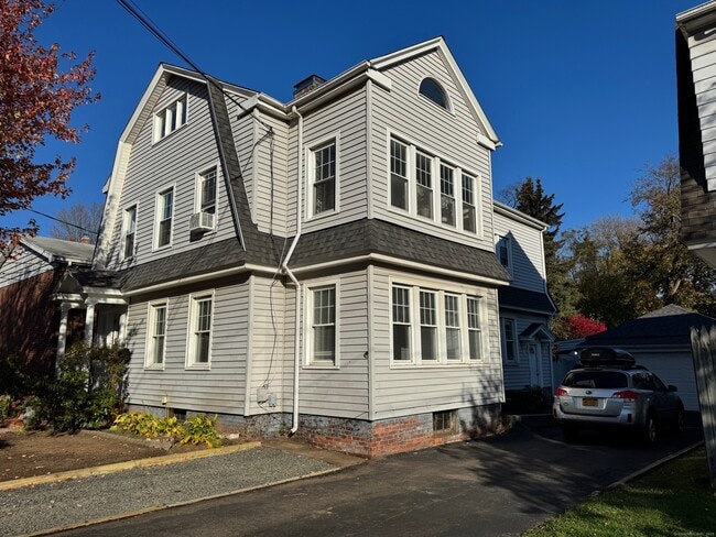 property at 1253 Forest Rd