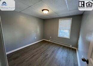 23 Sigel St in Worcester, MA - Building Photo - Building Photo