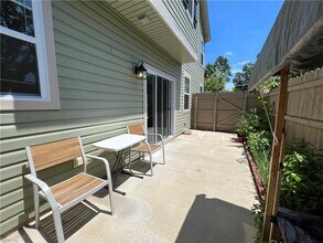 2802 Rowling Wy in Chesapeake, VA - Building Photo - Building Photo