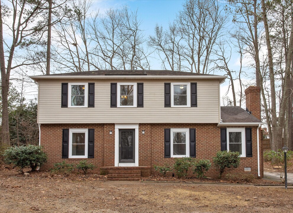 10301 Tingewood Terrace in Richmond, VA - Building Photo