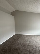 7765 Powers Ridge Dr in Blacklick, OH - Building Photo - Building Photo