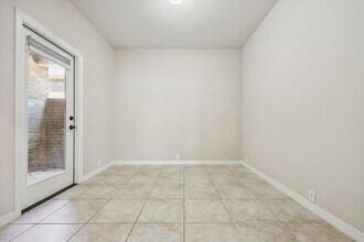 1515 Ralston Branch Way in Sugar Land, TX - Foto de edificio - Building Photo
