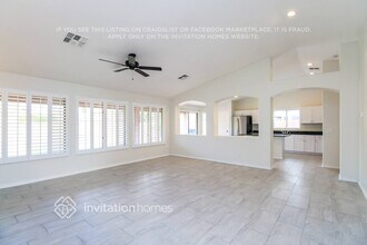 11240 E Roselle Ave in Mesa, AZ - Foto de edificio - Building Photo