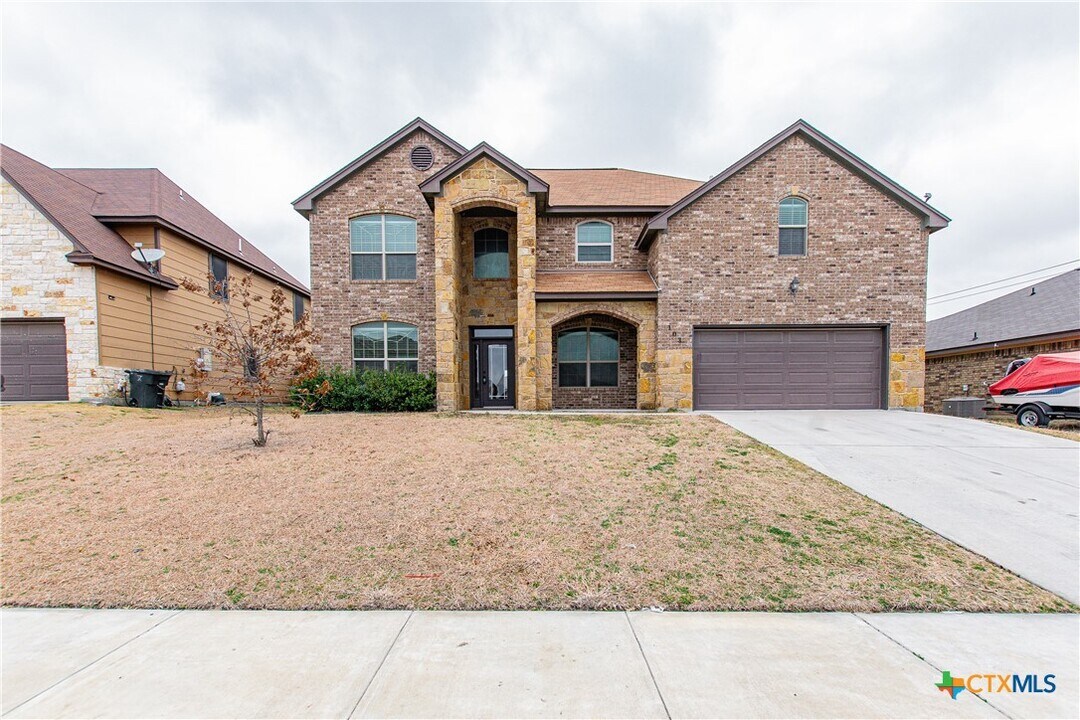 103 W Libra Dr in Killeen, TX - Foto de edificio