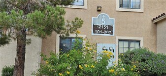 2151 Hussium Hills St in Las Vegas, NV - Building Photo