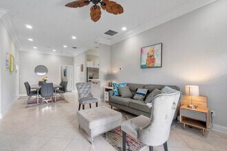 625 NE 7th Ave in Delray Beach, FL - Building Photo - Building Photo