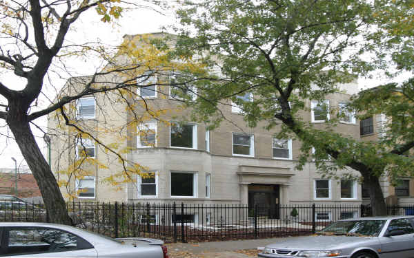 937 W Belle Plaine Ave in Chicago, IL - Foto de edificio - Building Photo