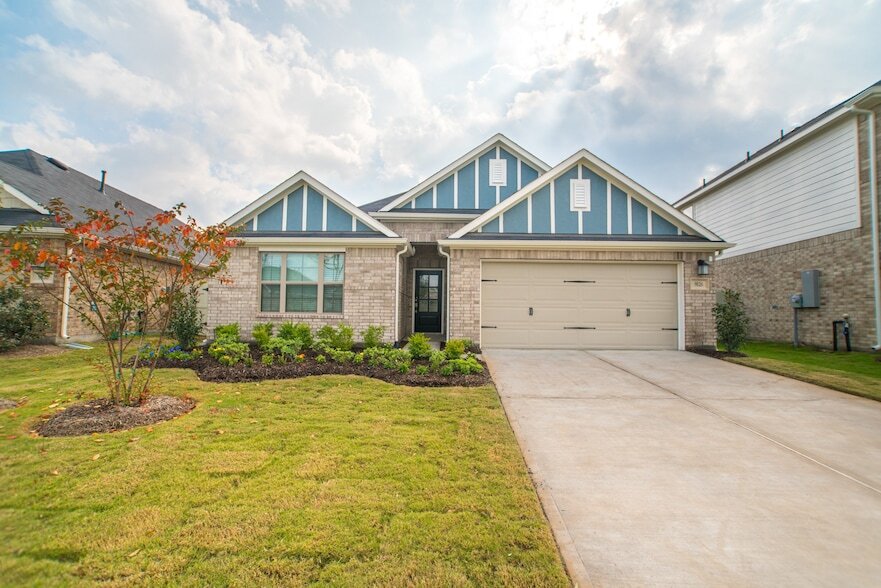 9826 N Goshawk Trl, Unit 1012-105 in Conroe, TX - Foto de edificio