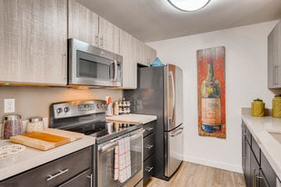 Parker Hilltop in Parker, CO - Building Photo