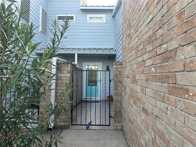 property at 1461 Moore Ave