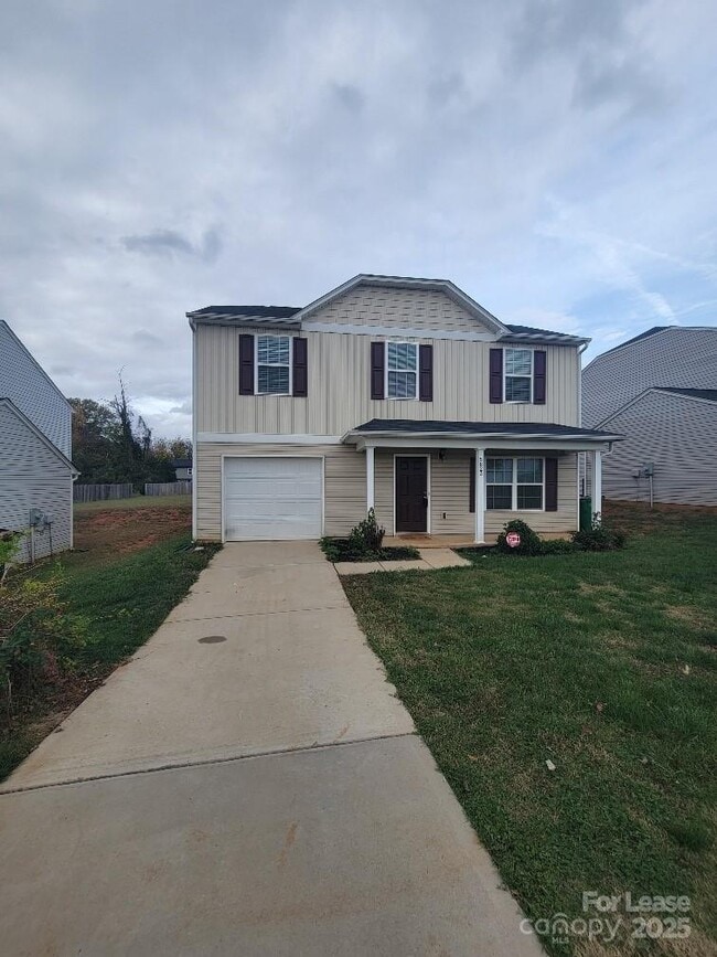 property at 5823 Hewitt Dr