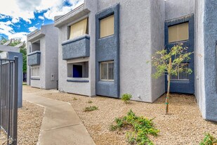 4410 N Longview Ave in Phoenix, AZ - Building Photo