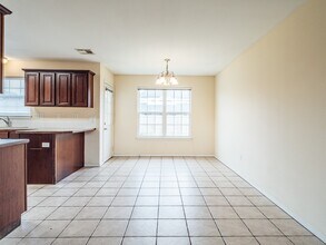 2402 SW 19th St in Bentonville, AR - Building Photo - Building Photo