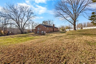 193 Ussery Rd in Clarksville, TN - Building Photo - Building Photo