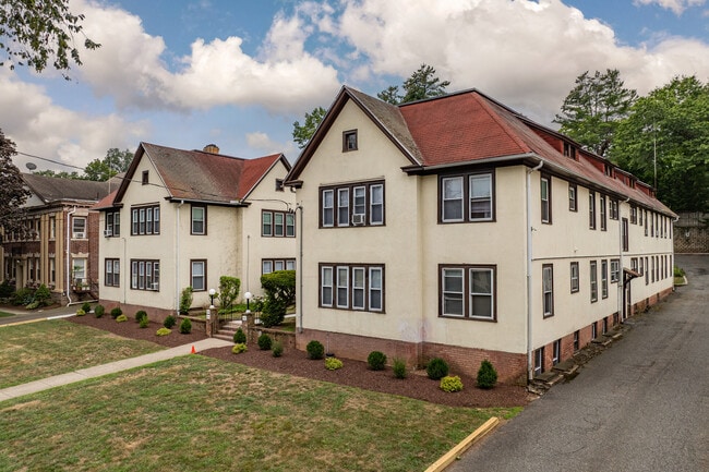 408 Whitney Ave