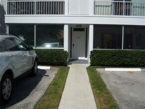 6207 Bay Club Dr in Fort Lauderdale, FL - Building Photo - Building Photo