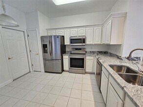 18917 Duquesne Dr in Tampa, FL - Building Photo - Building Photo
