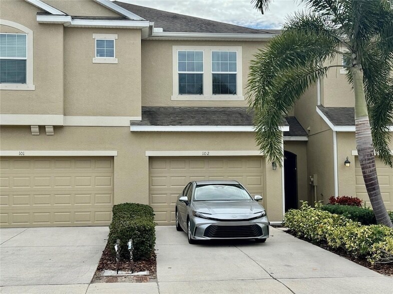 11562 84th St Cir E, Unit 201 in Parrish, FL - Building Photo