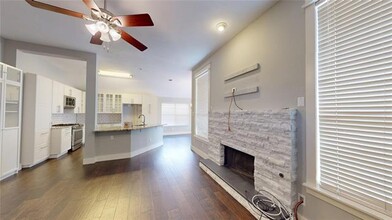10313 Hunter Run in Frisco, TX - Building Photo - Building Photo