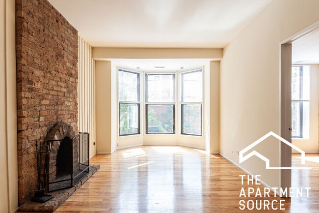 604 W Surf St, Unit 3