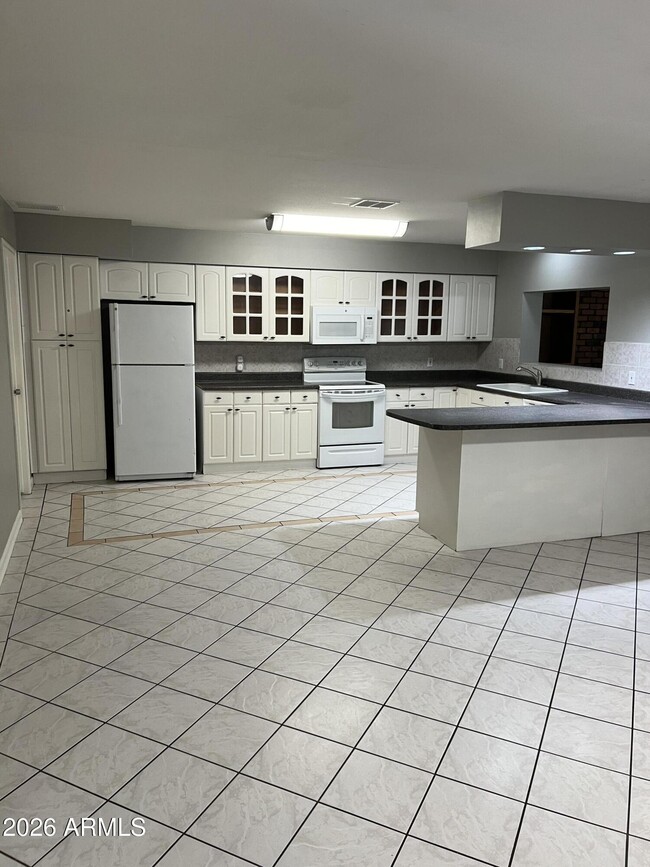 17825 N 27th Dr in Phoenix, AZ - Building Photo - Building Photo